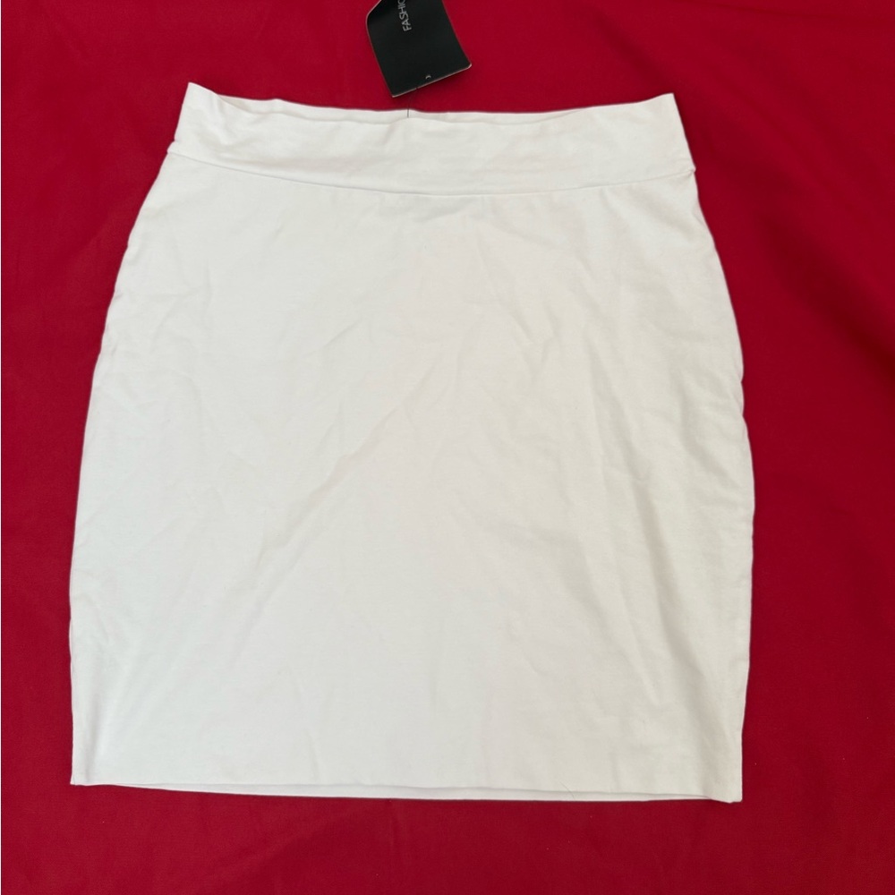 Elegant White Skirt